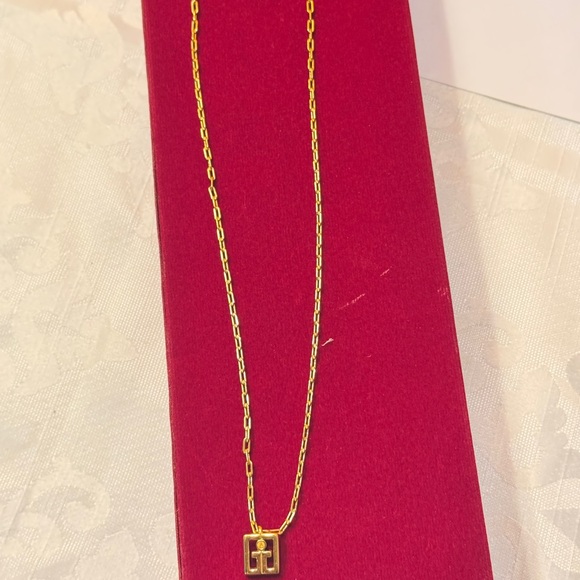 Givenchy Gold Chain Necklace with Logo Pendant - Picture 9 of 13